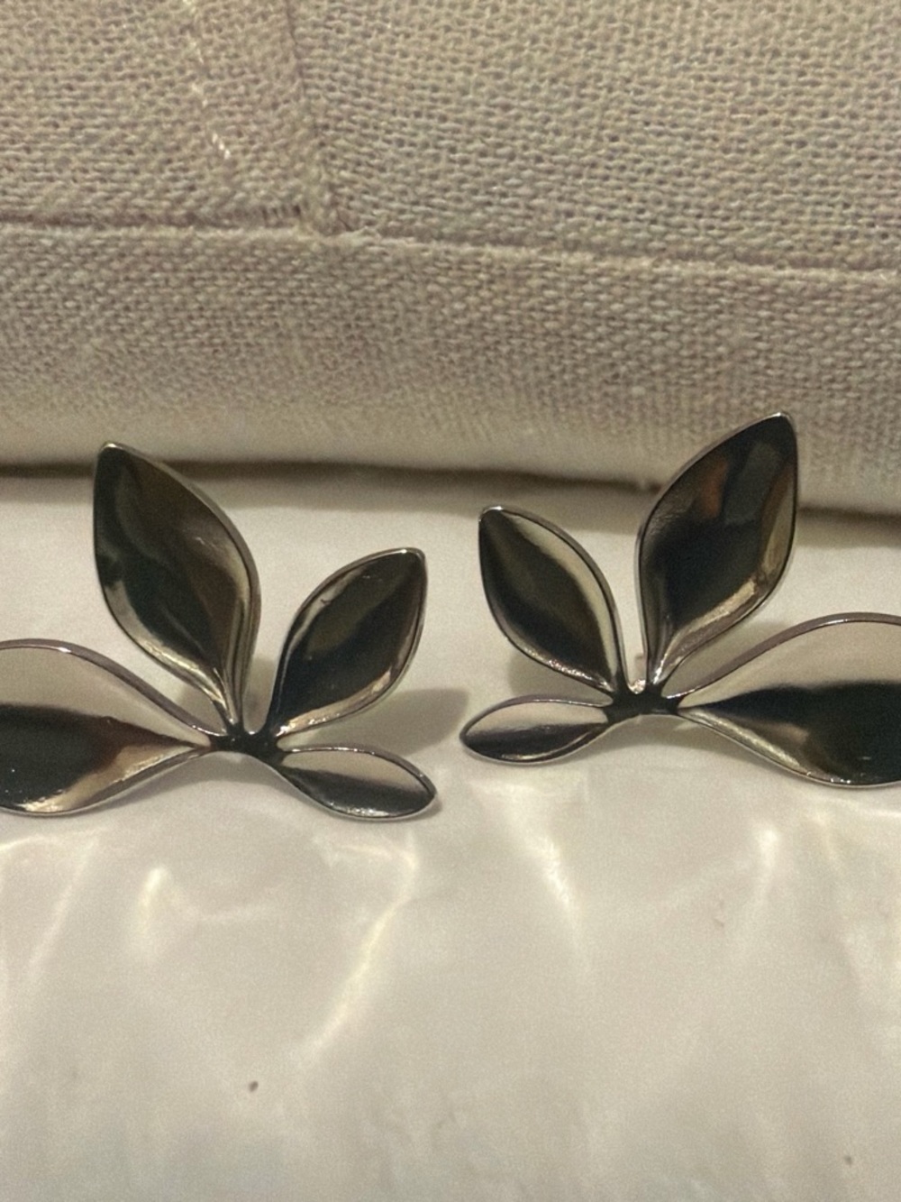 Stainless steel Silver Leaf Stud Earrings - Women Jewelry